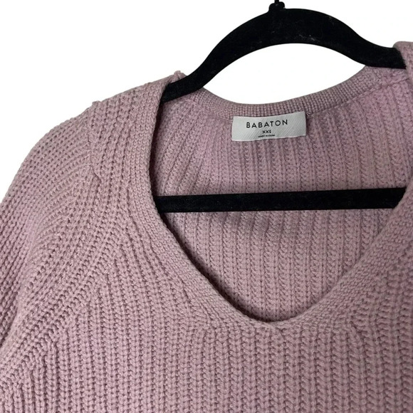 Aritzia Babaton Valadon Balloon Sleeve pink oversized V-Neck sweater size XXS - Picture 6 of 10